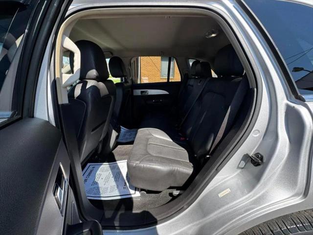 2013 Lincoln MKX Base