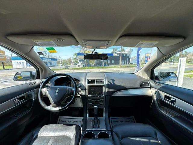 2013 Lincoln MKX Base