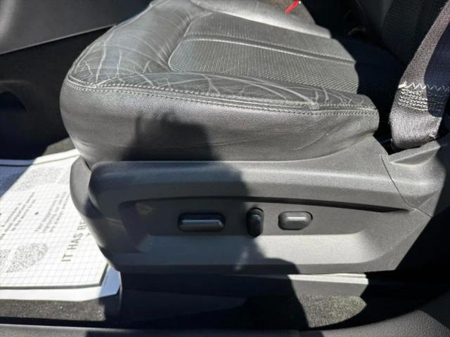 2013 Lincoln MKX Base