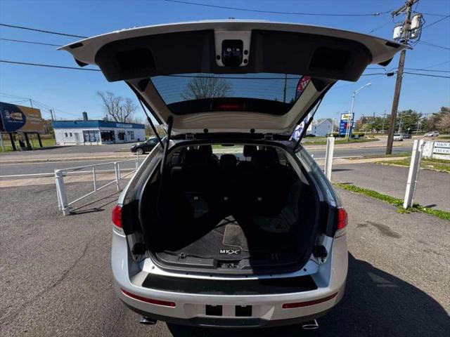 2013 Lincoln MKX Base