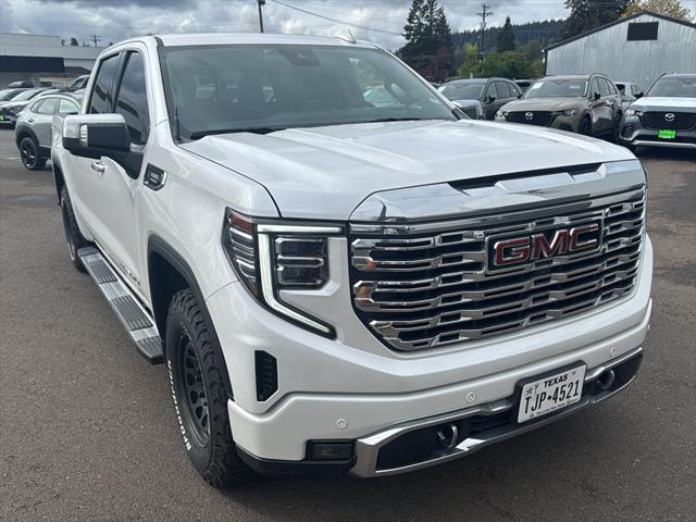 2023 GMC Sierra 1500 4WD Crew Cab Short Box Denali