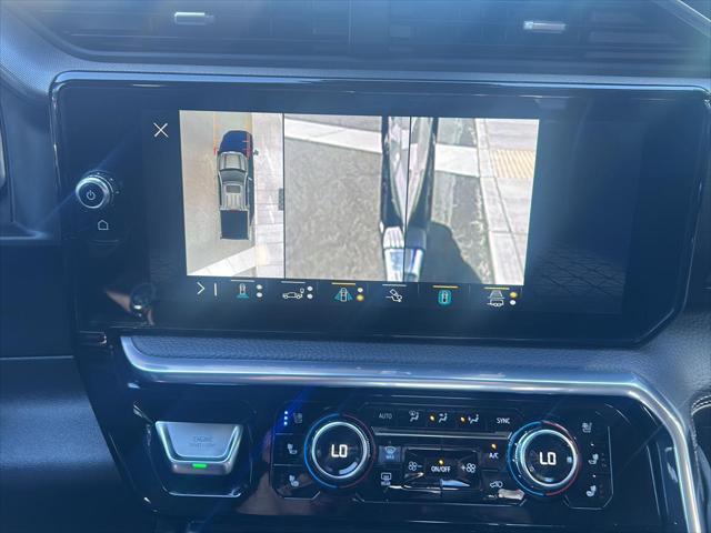 2023 GMC Sierra 1500 4WD Crew Cab Short Box Denali