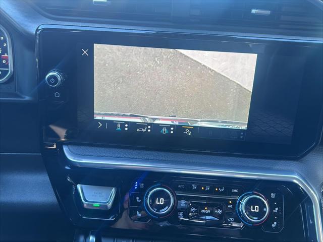 2023 GMC Sierra 1500 4WD Crew Cab Short Box Denali