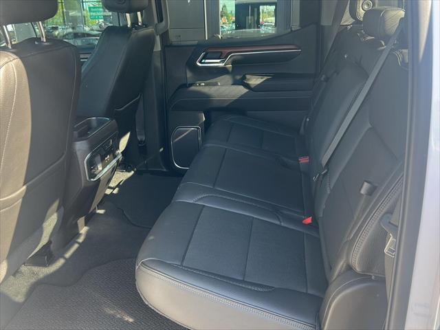 2023 GMC Sierra 1500 4WD Crew Cab Short Box Denali