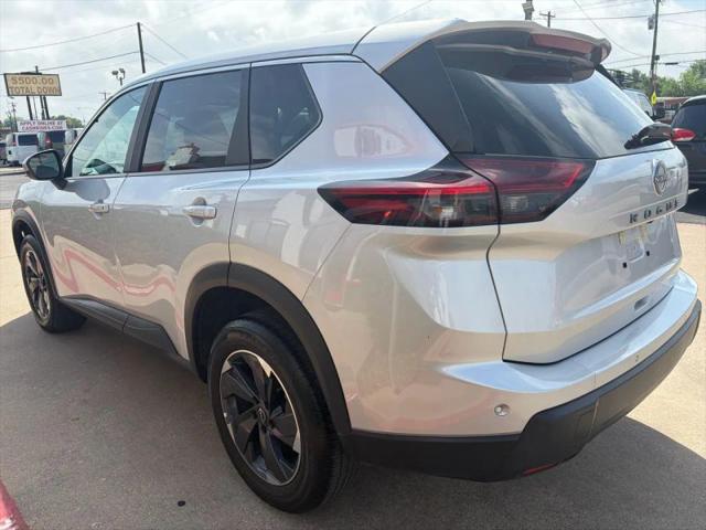 2025 Nissan Rogue SV FWD