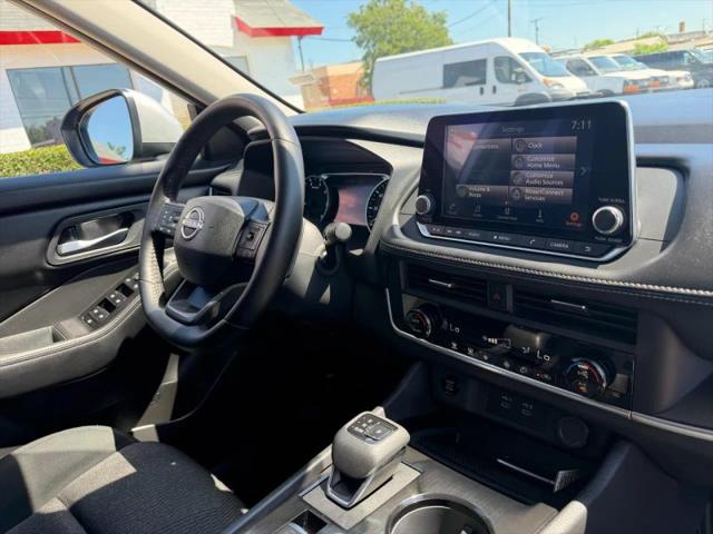 2025 Nissan Rogue SV FWD