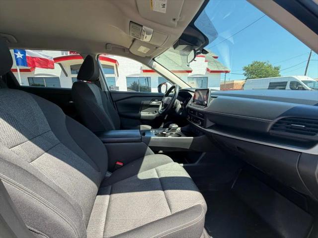 2025 Nissan Rogue SV FWD