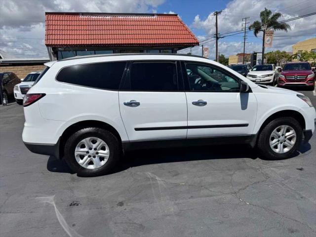 2017 Chevrolet Traverse LS