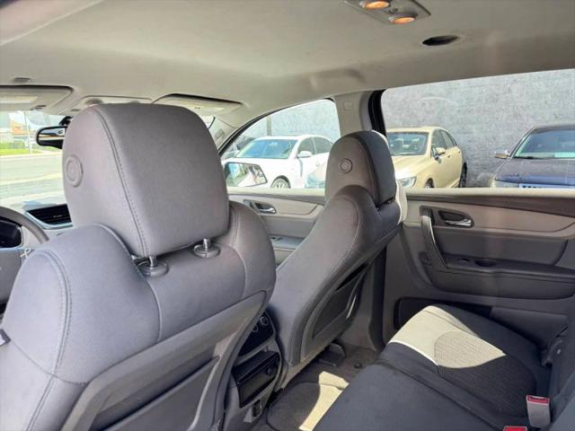 2017 Chevrolet Traverse LS