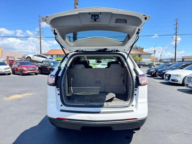 2017 Chevrolet Traverse LS