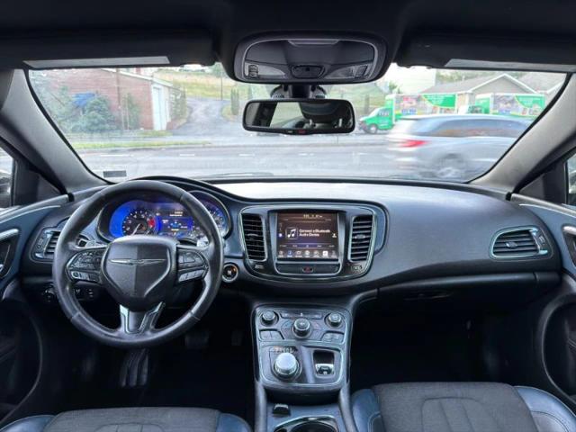 2016 Chrysler 200 S