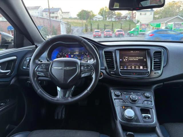 2016 Chrysler 200 S