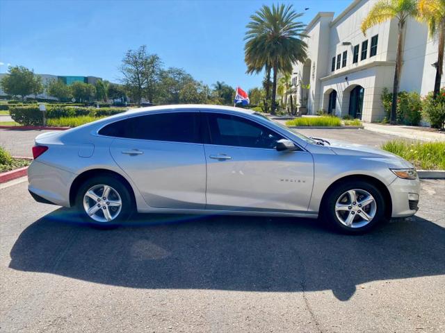 2020 Chevrolet Malibu FWD 1FL