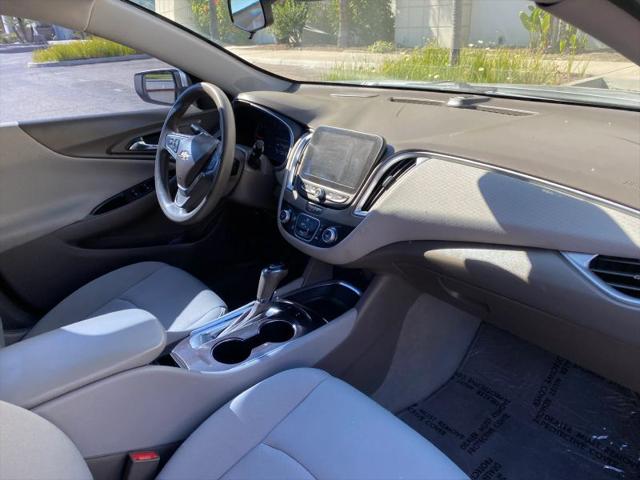 2020 Chevrolet Malibu FWD 1FL