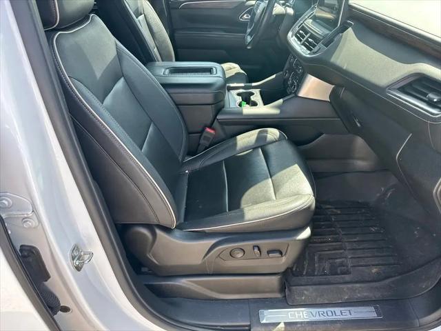 2023 Chevrolet Suburban 2WD Premier