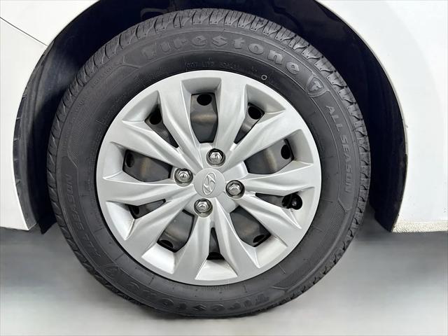 2021 Hyundai Accent SE