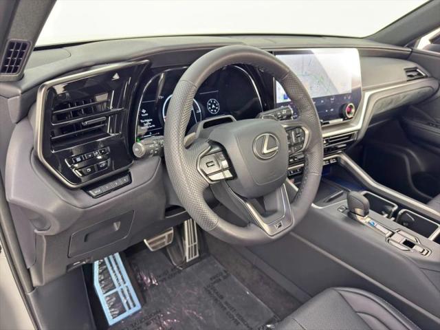2025 Lexus TX 500h F SPORT Premium