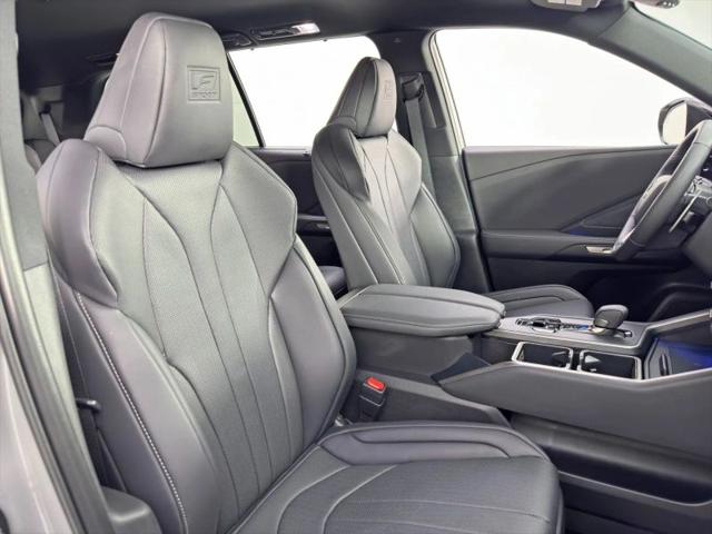 2025 Lexus TX 500h F SPORT Premium