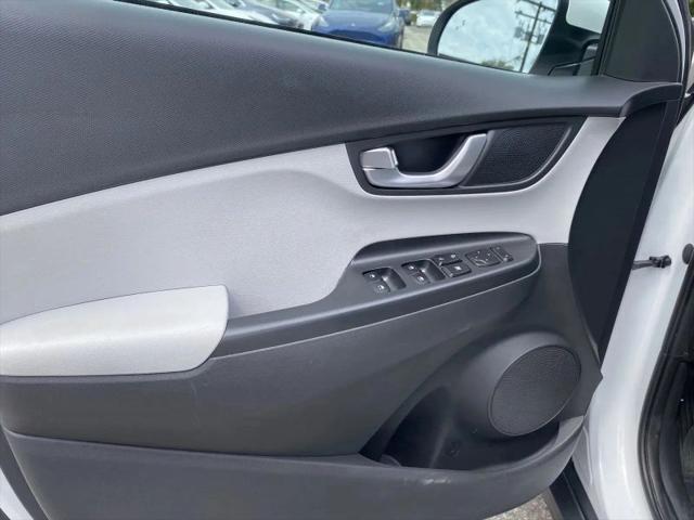 2023 Hyundai Kona EV SE