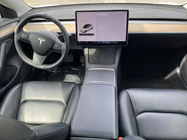 2021 Tesla Model 3 Standard Range Plus Rear-Wheel Drive