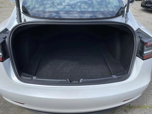 2021 Tesla Model 3 Standard Range Plus Rear-Wheel Drive