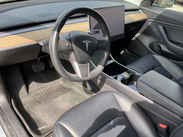 2019 Tesla Model 3 Standard Range Plus