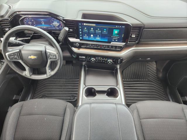 2025 Chevrolet Silverado 2500HD 4WD Crew Cab Standard Bed LT