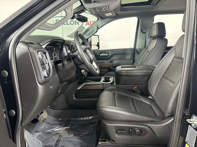2020 GMC Sierra 2500HD 4WD Crew Cab Standard Bed Denali