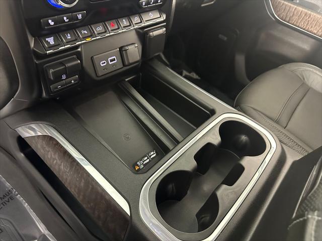 2020 GMC Sierra 2500HD 4WD Crew Cab Standard Bed Denali
