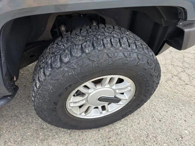 2006 HUMMER H3 Base