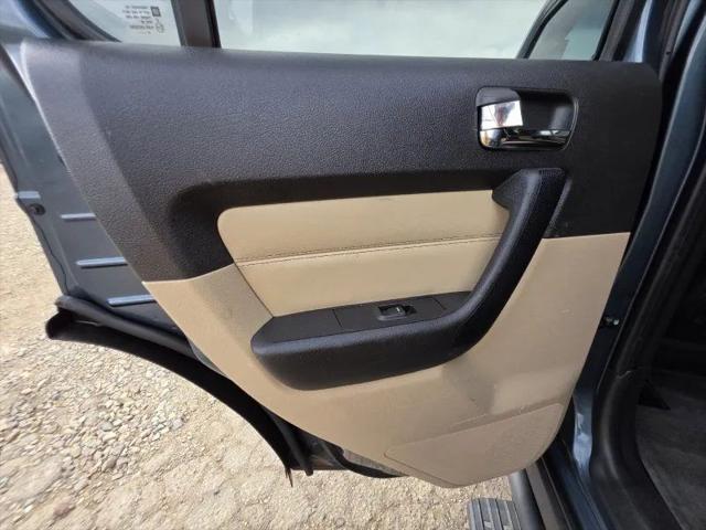 2006 HUMMER H3 Base