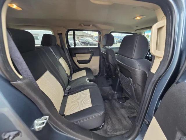 2006 HUMMER H3 Base