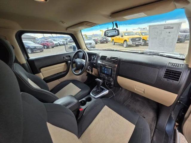 2006 HUMMER H3 Base