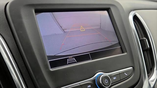 2022 Chevrolet Equinox FWD 1FL
