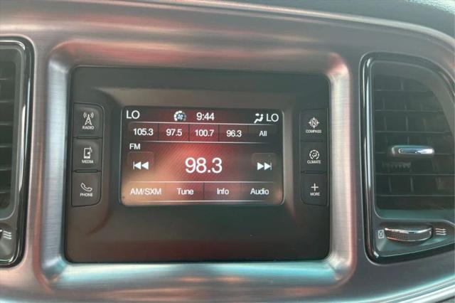 2016 Dodge Challenger SXT