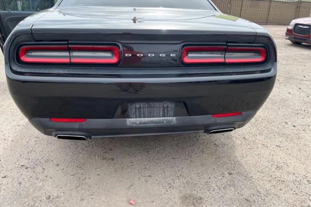 2016 Dodge Challenger SXT