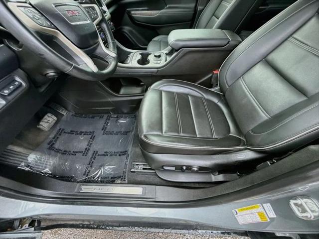 2023 GMC Acadia FWD Denali