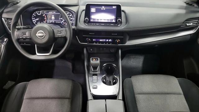 2024 Nissan Rogue SV FWD