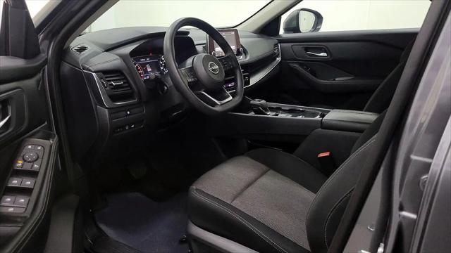 2024 Nissan Rogue SV FWD