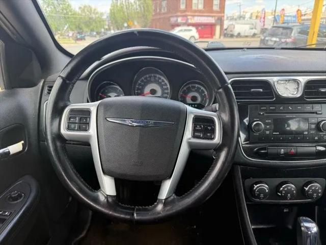 2011 Chrysler 200 Touring