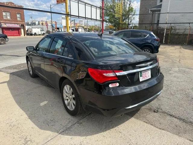 2011 Chrysler 200 Touring