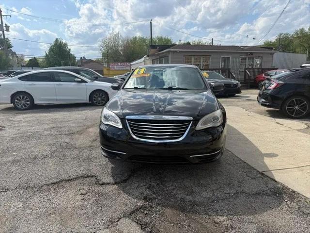 2011 Chrysler 200 Touring