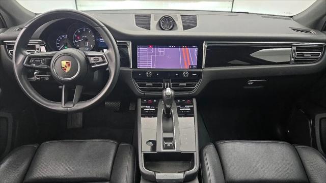 2023 Porsche Macan Macan