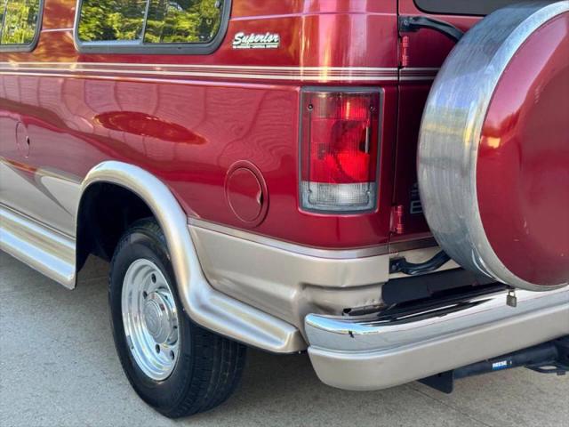 1999 Ford E-250 Base