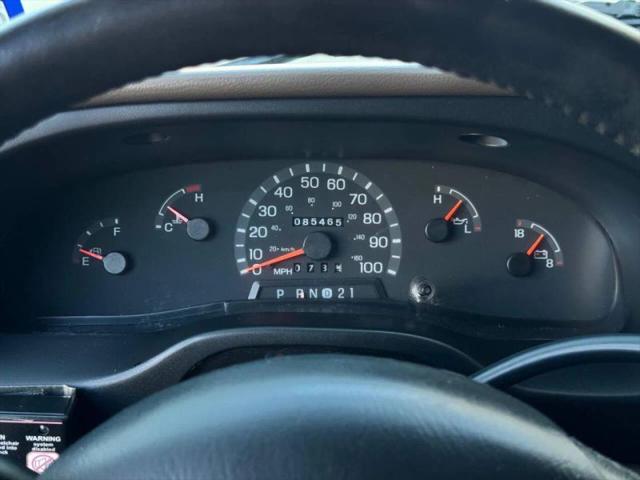 1999 Ford E-250 Base