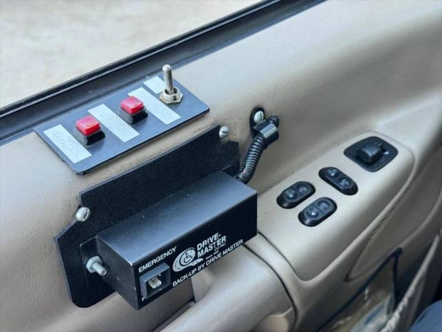 1999 Ford E-250 Base