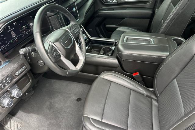 2023 GMC Yukon 4WD Denali