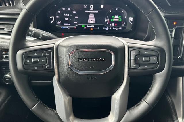 2023 GMC Yukon 4WD Denali