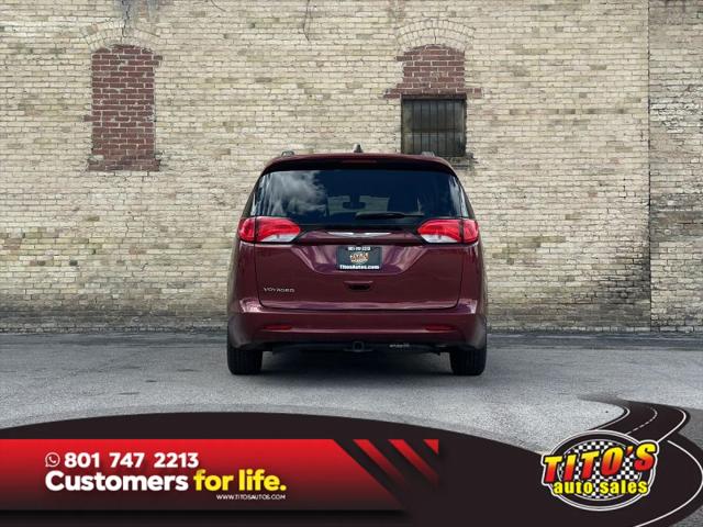 2021 Chrysler Voyager LXI