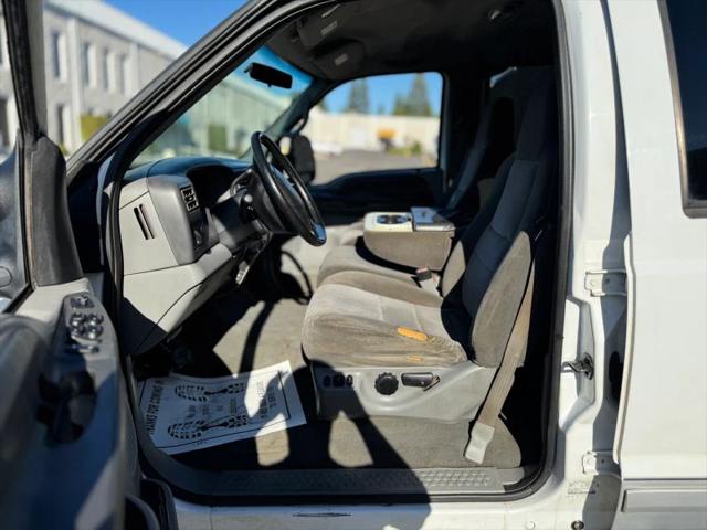 2002 Ford F-350 Base